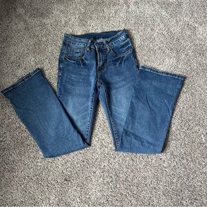 Low rise bootcut jeans
